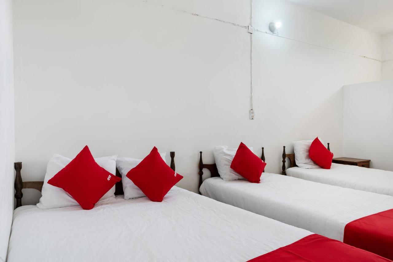 Oyo Hotel Las Palmas Cuyutlan Manzanillo Exterior photo